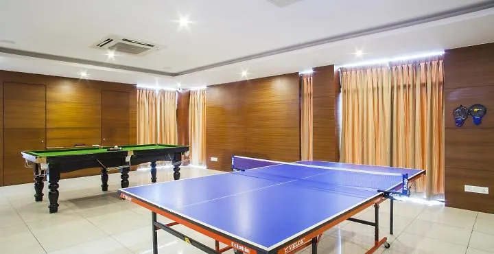 Hotel Le Ruchi The Prince Майсур