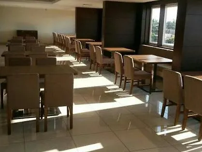 Hotel Le Ruchi The Prince Майсур
