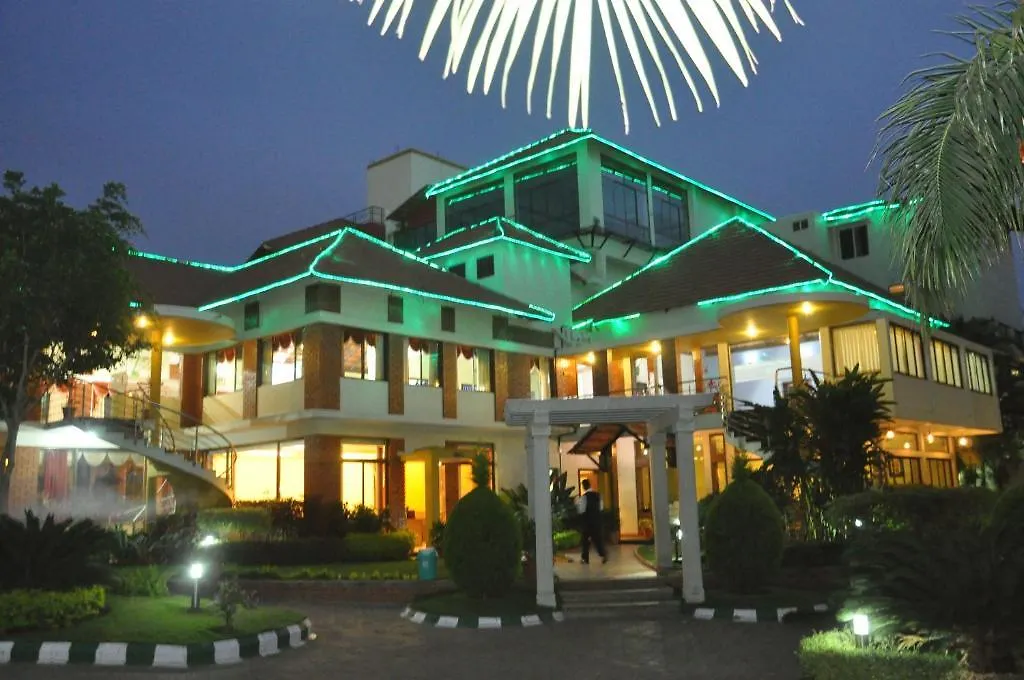 Hotel Le Ruchi The Prince Майсур