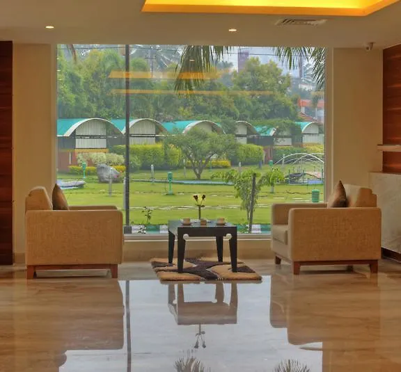 Hotel Le Ruchi The Prince Майсур 4*,  Индия